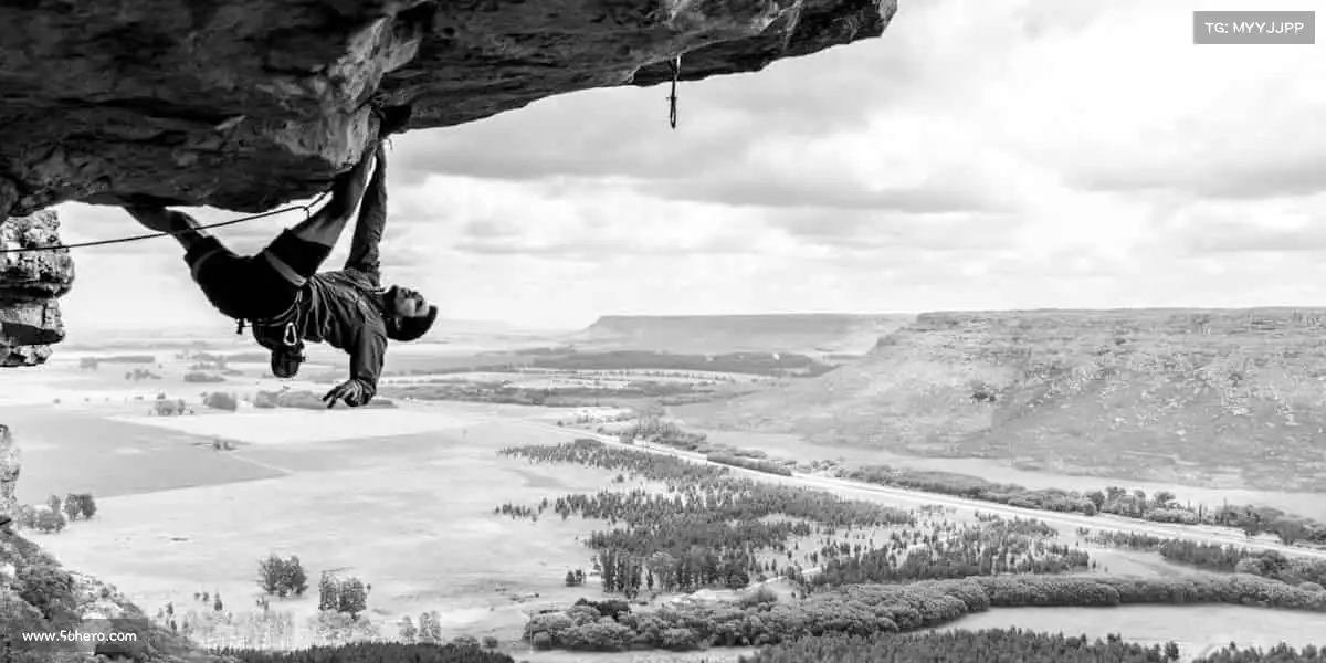 milan米兰🥌冰壶滑行的轨迹，是冷静与策略的优雅博弈！